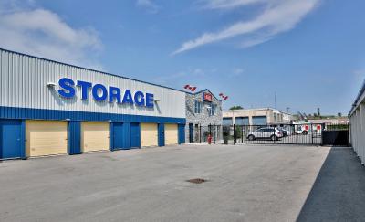 Access Storage - Burlington West Picture of Access Storage - Burlington West